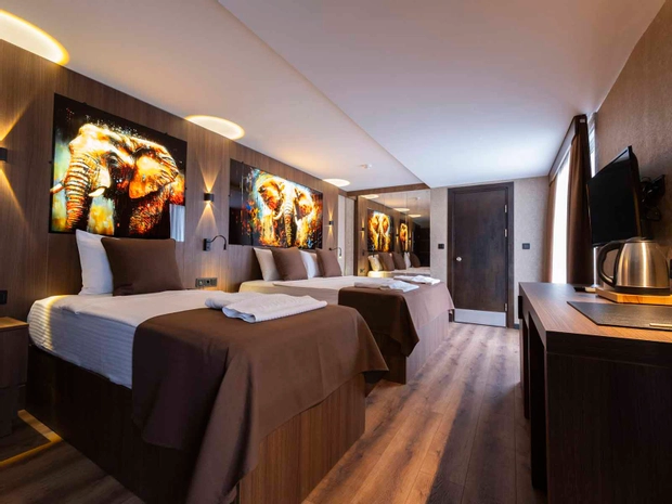 Duqqan Deluxe Hotel