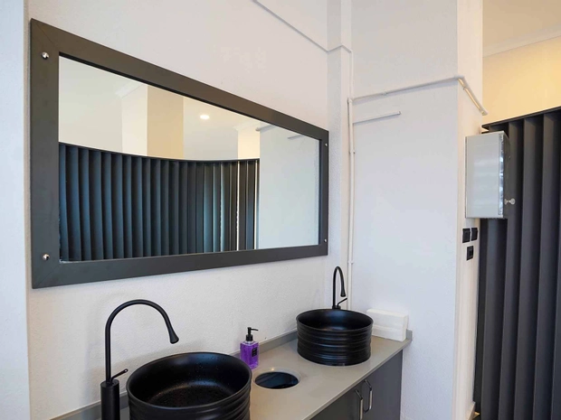 Elea Premium Stay