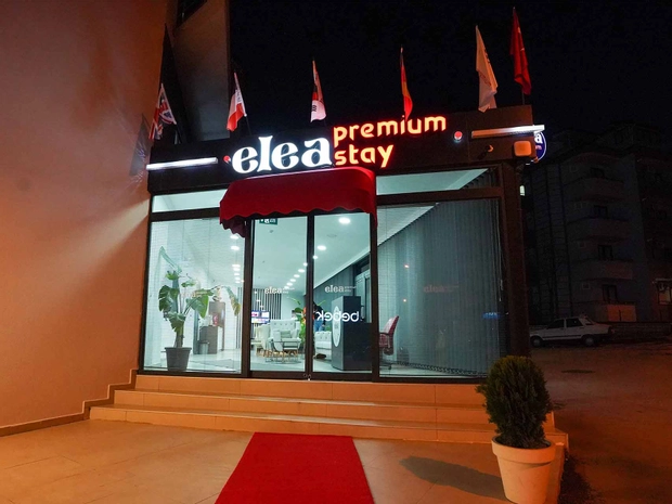 Elea Premium Stay