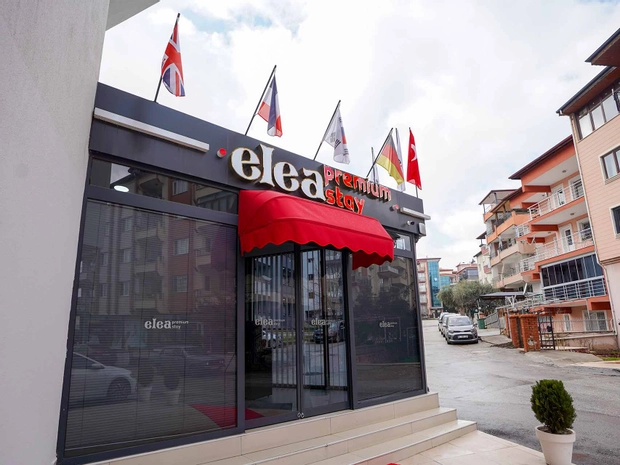 Elea Premium Stay