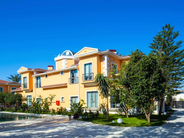 Ema Houses