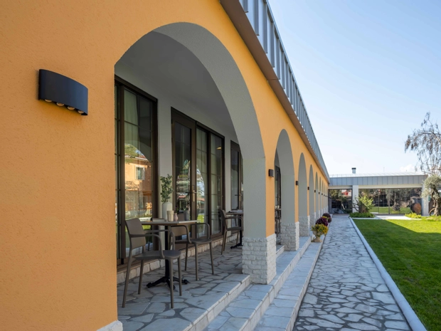 Ema Houses