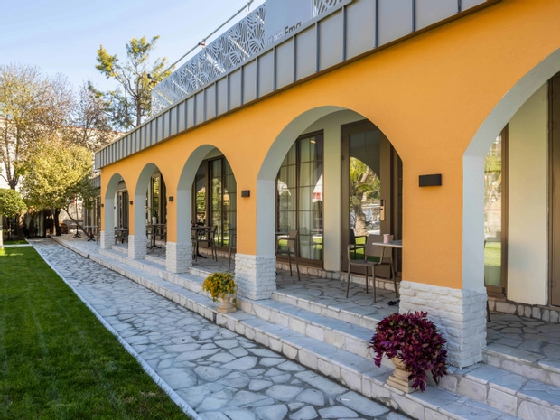 Ema Houses