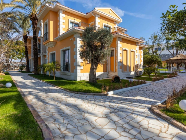 Ema Houses