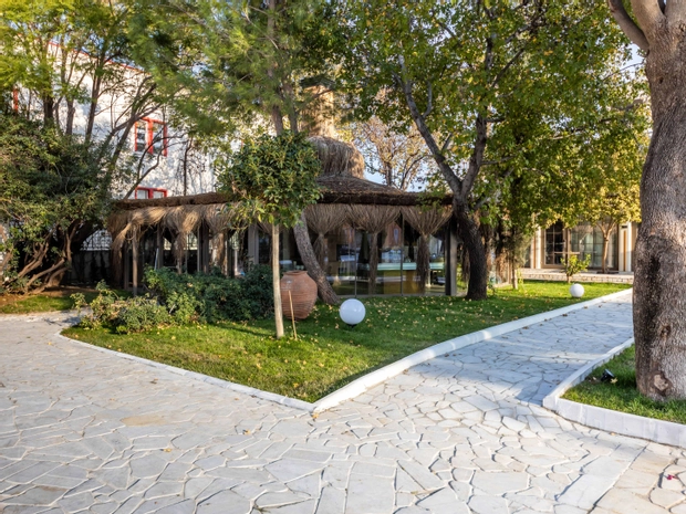 Ema Houses