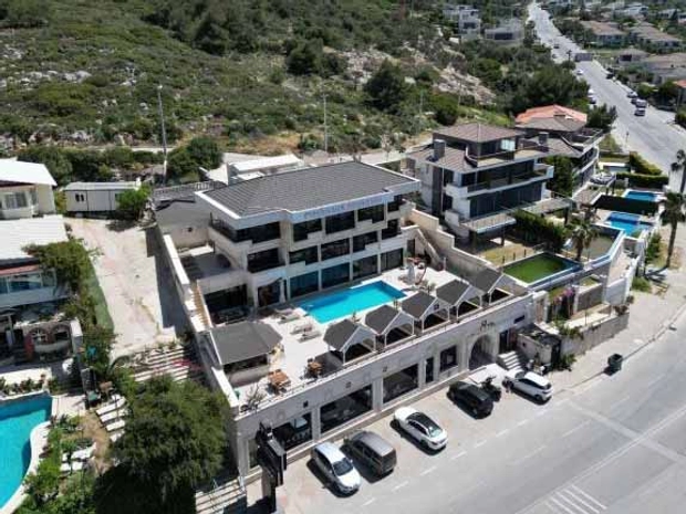 Enki Royal Çeşme Hotel