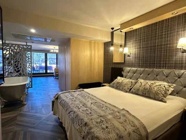 Enki Royal Çeşme Hotel