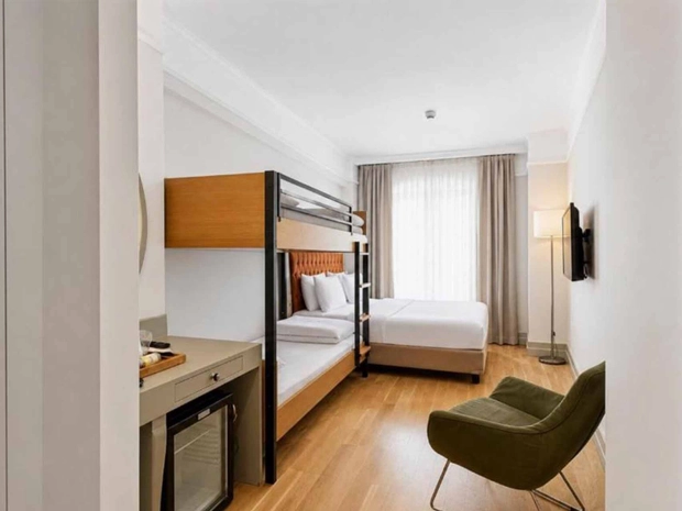 Faros Hotel Old City