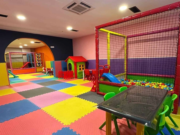 First Joy Hotel