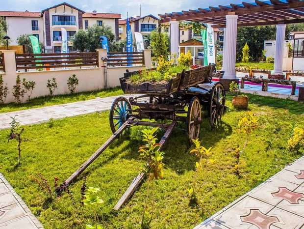 Bahçe