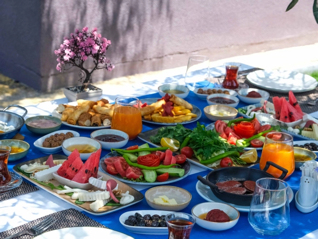 Gargaron Beach Hotel