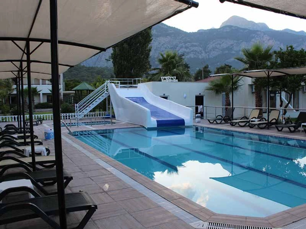 Gold Stone Hotel