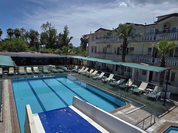 Gold Stone Hotel