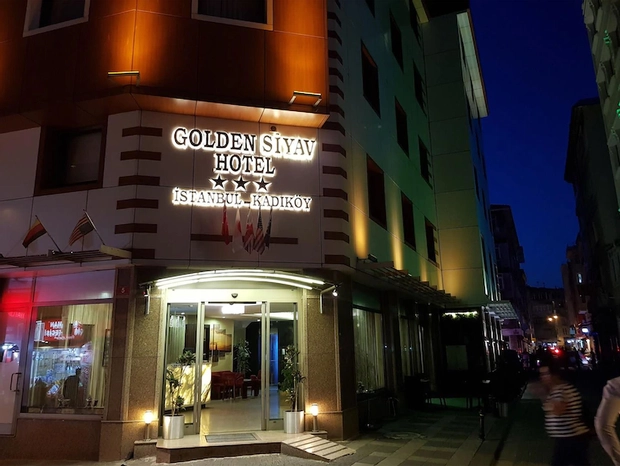 Golden Siyav Hotel