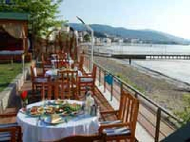 Grand Koru Otel Beach