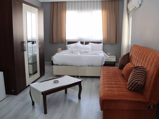 Grand Koru Otel Beach