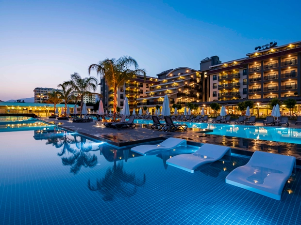 Green Garden Resort & Spa Hotel