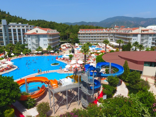 Green Nature Resort & Spa
