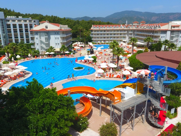 Green Nature Resort & Spa