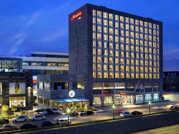 Hampton By Hilton Kocaeli Symbol