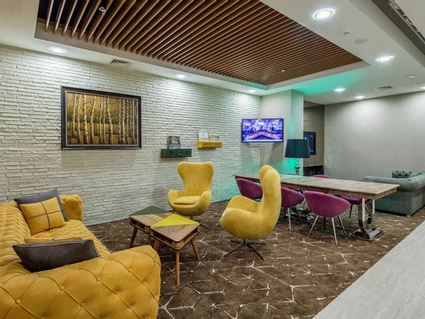 Pop-up Lounge