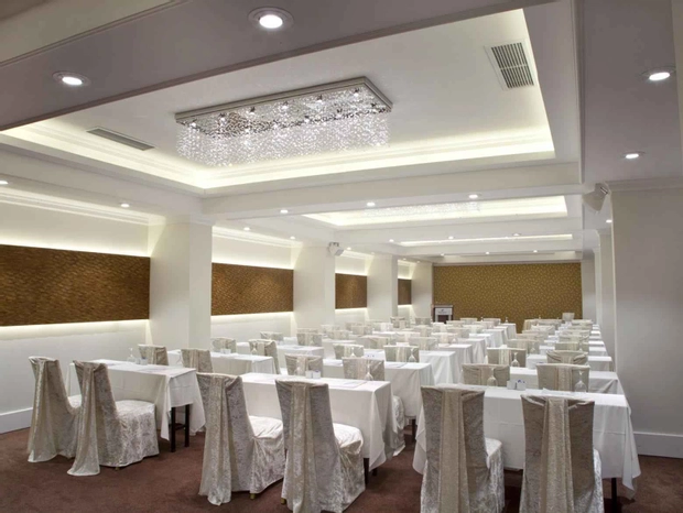 Salon Diana