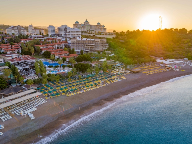 Justiniano Deluxe Resort