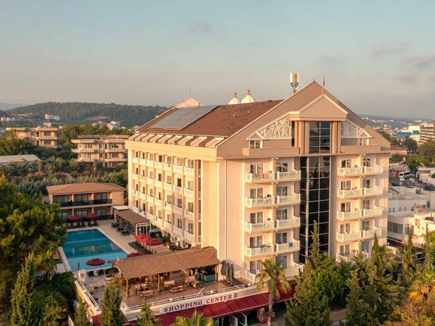 Justiniano Deluxe Resort