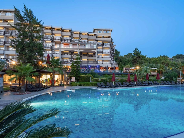 Justiniano Deluxe Resort