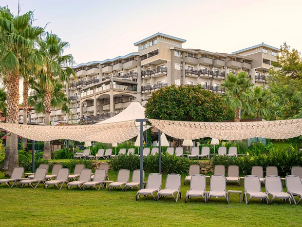Justiniano Deluxe Resort