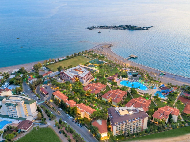 Justiniano Park Conti