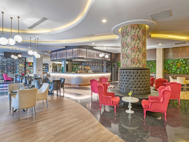 Kirman Belazur Resort & Spa