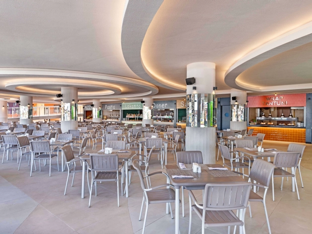 Kirman Belazur Resort & Spa