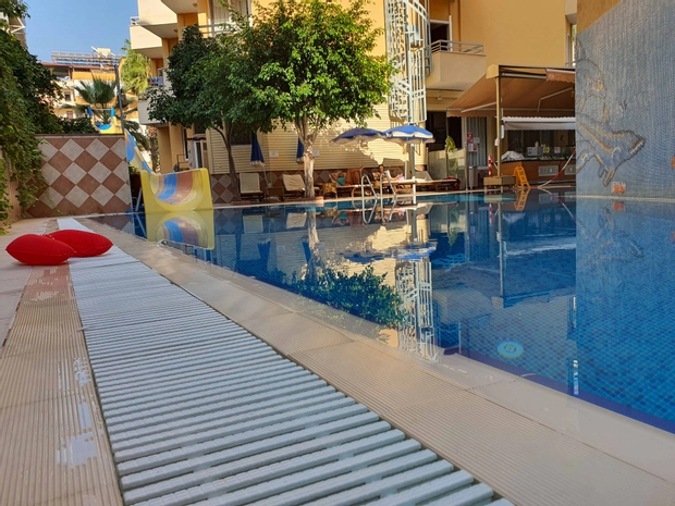 Kleopatra İkiz Otel