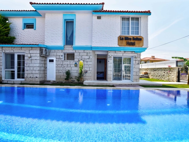 La Mira Suites Hotel Alaçatı