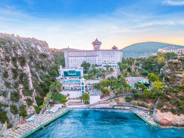 Ladonia Hotels Adakule