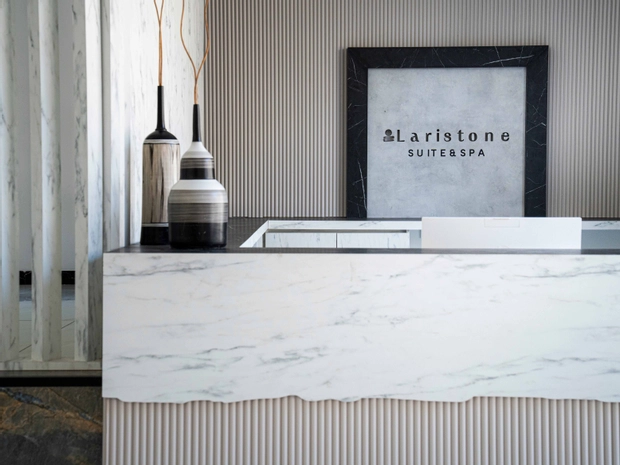 Laristone Suite & Spa Hotel