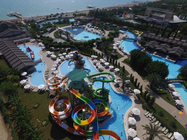 Limak Lara De Luxe Hotel & Resort