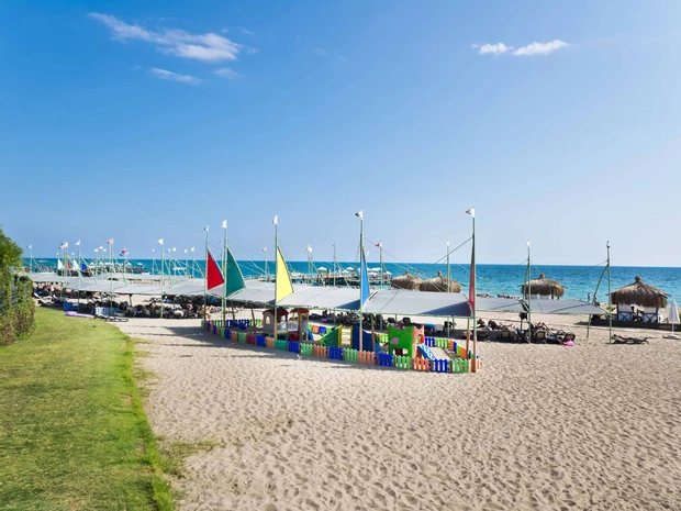 Limak Lara De Luxe Hotel & Resort