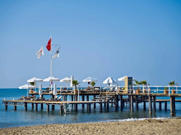 Limak Lara De Luxe Hotel & Resort