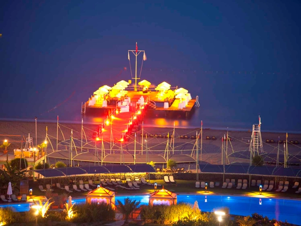Limak Lara De Luxe Hotel & Resort