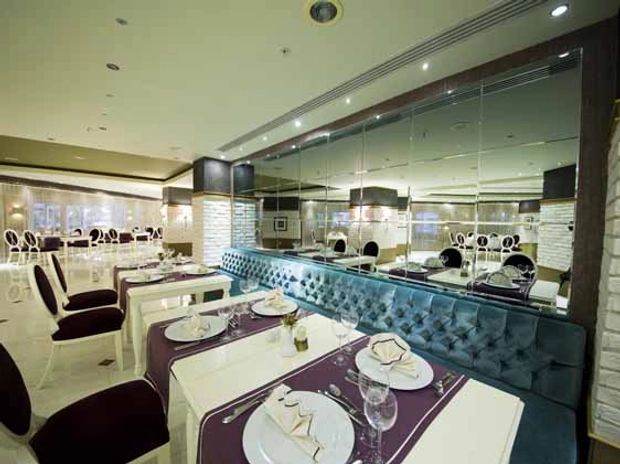 Limak Lara De Luxe Hotel & Resort
