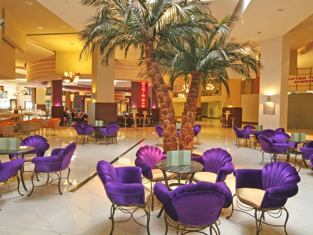 Limak Lara De Luxe Hotel & Resort