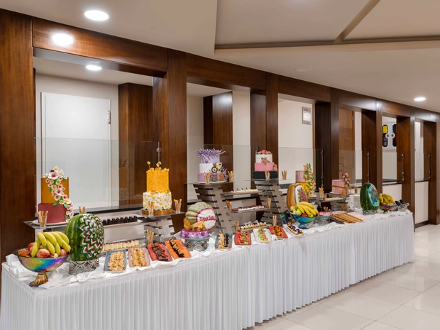 Limak Lara De Luxe Hotel & Resort