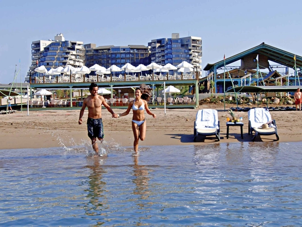 Limak Lara De Luxe Hotel & Resort