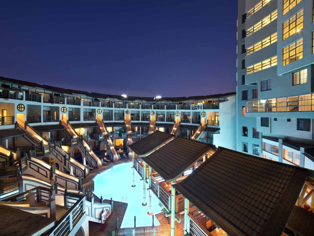Limak Lara De Luxe Hotel & Resort