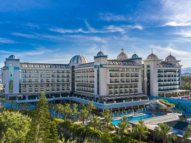 Luna Blanca Resort & Spa