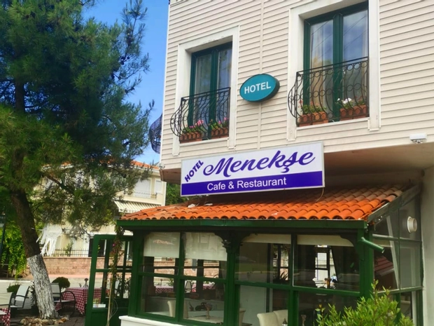 Menekşe Hotel