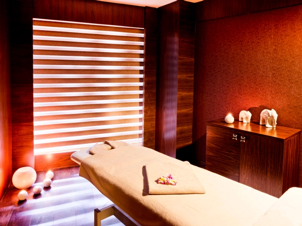 Merit Park Hotel  & Spa