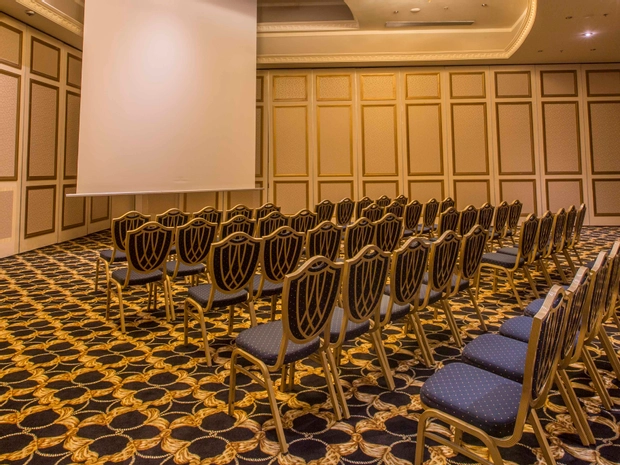 Merit Park Hotel  & Spa